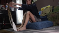 KM  yiyi   sexy feet